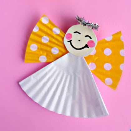 25 Delightful Cupcake Liner Crafts for Kids